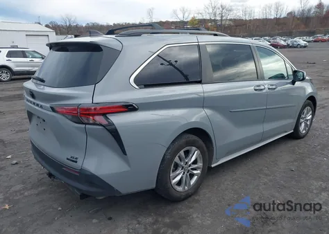 2022 Toyota Sienna Xle Woodland Edition z USA, uszkodzony, nr VIN 5TDASKFC1NS049157